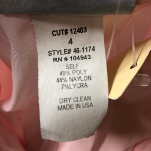 Veronique Young tie-waist formal blouse Pink Bling Detail Size 4 NWT - Picture 7 of 8